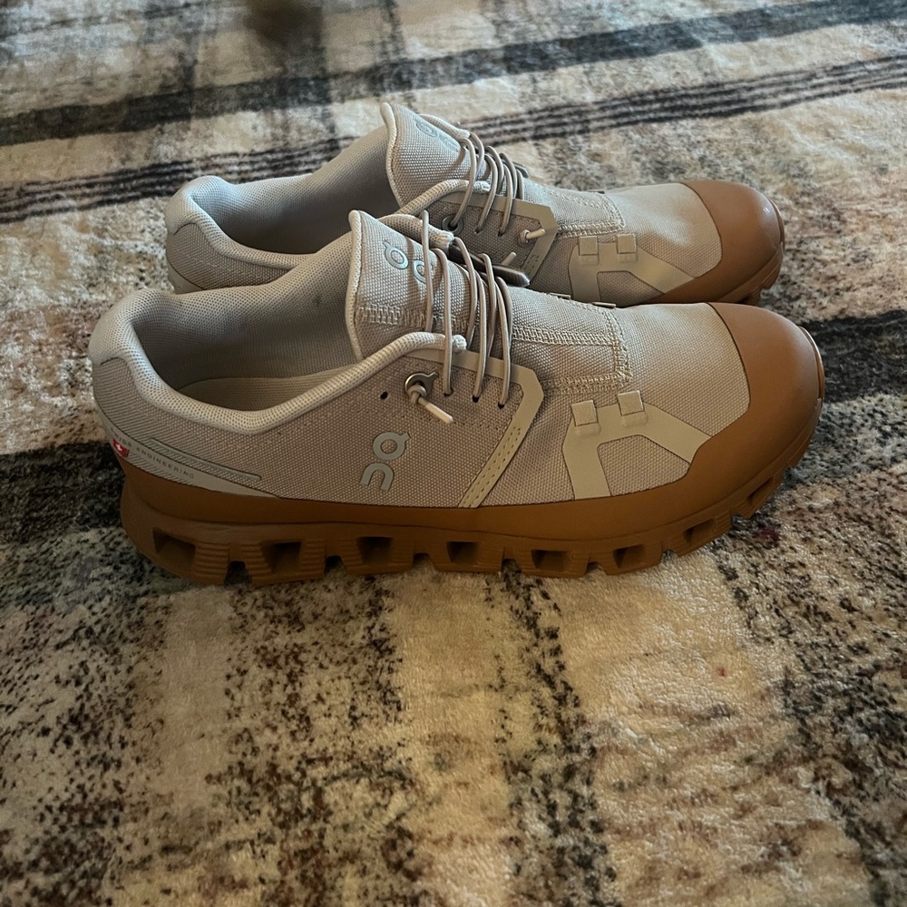 Women’s On Cloud Tennis Shoes